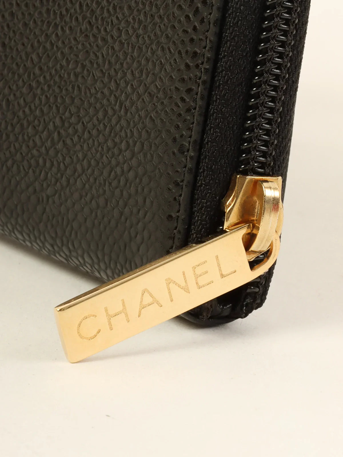 CHANEL Around 2009 Made Caivar Skin Cc Mark Stitch Long Wallet Black