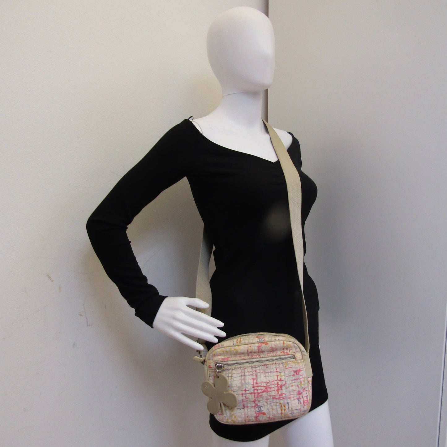 Top Quality Chanel Crossbody Bag in Multicolor Fabric