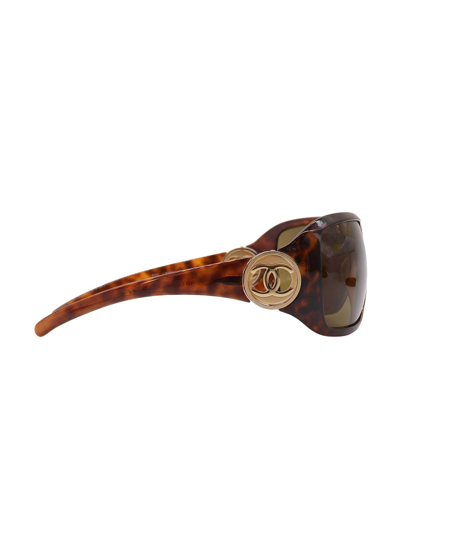 Chanel Logo Sunglasses  DXBS3802