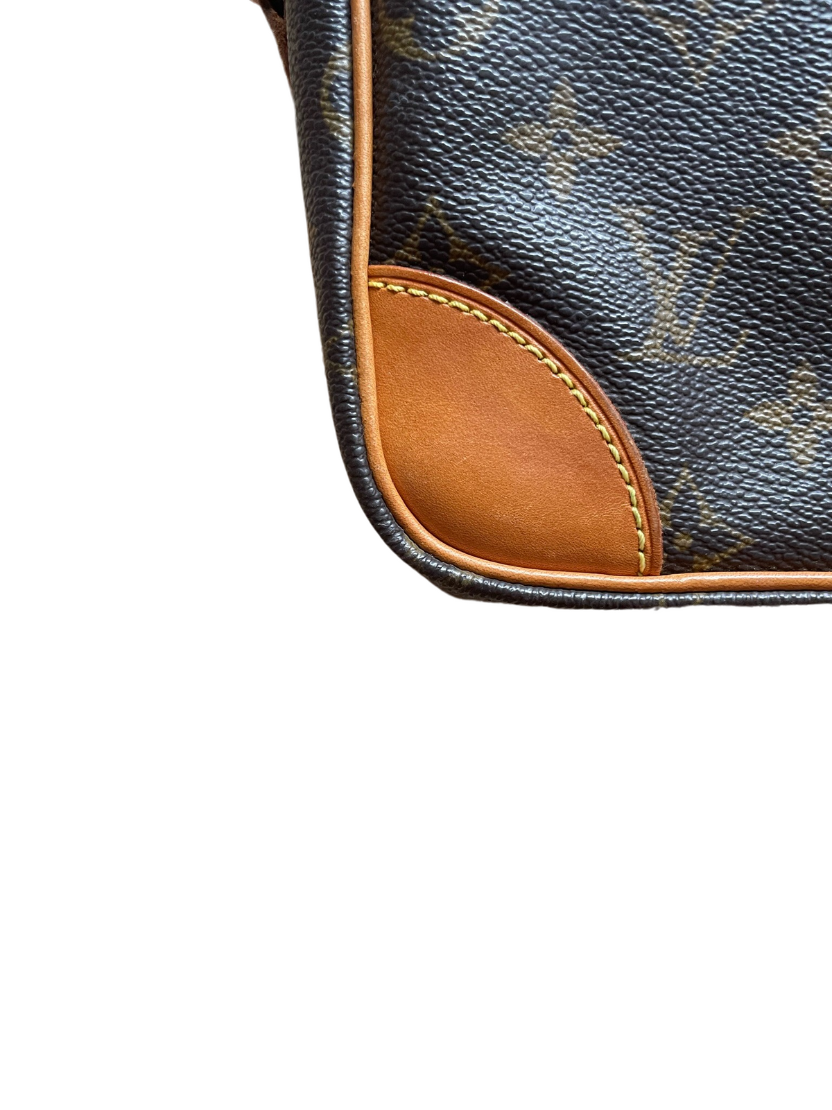 Louis Vuitton Trocadero 27 Monogram