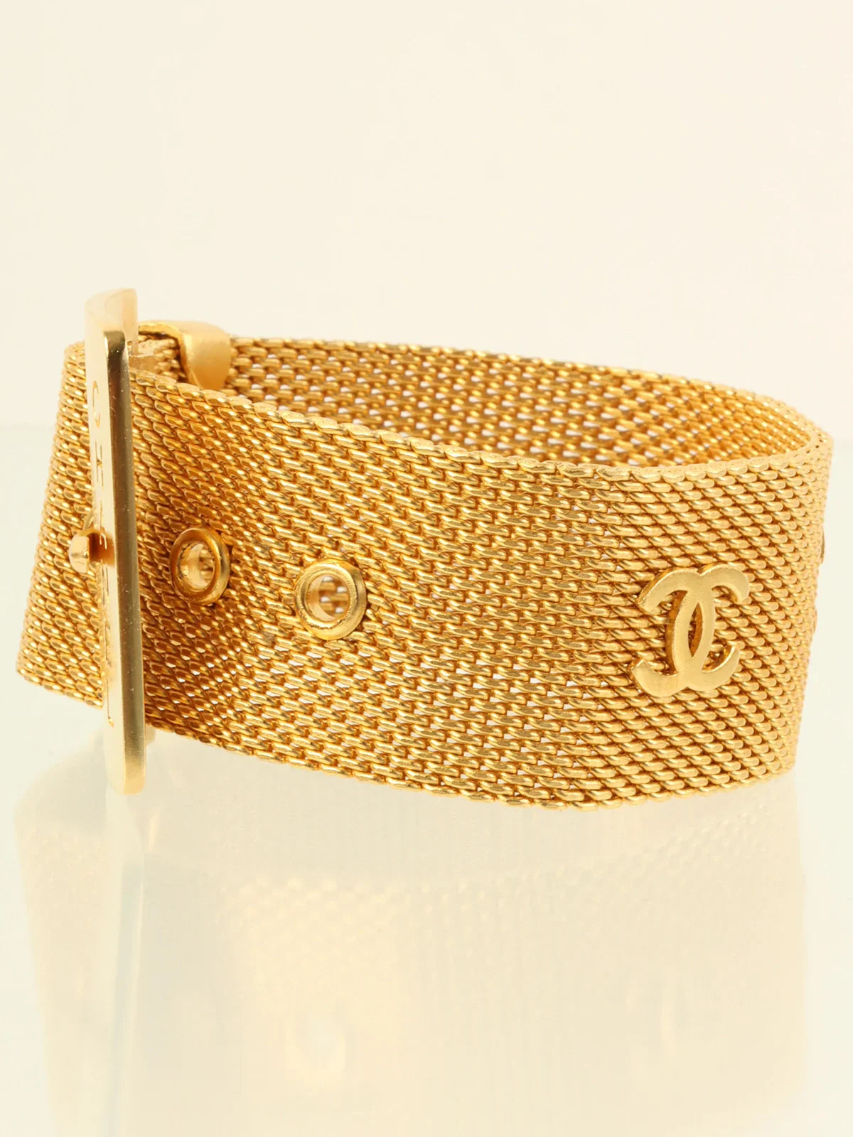 CHANEL 1995 Made Cc Mark Plate Belt Bracelet Gold