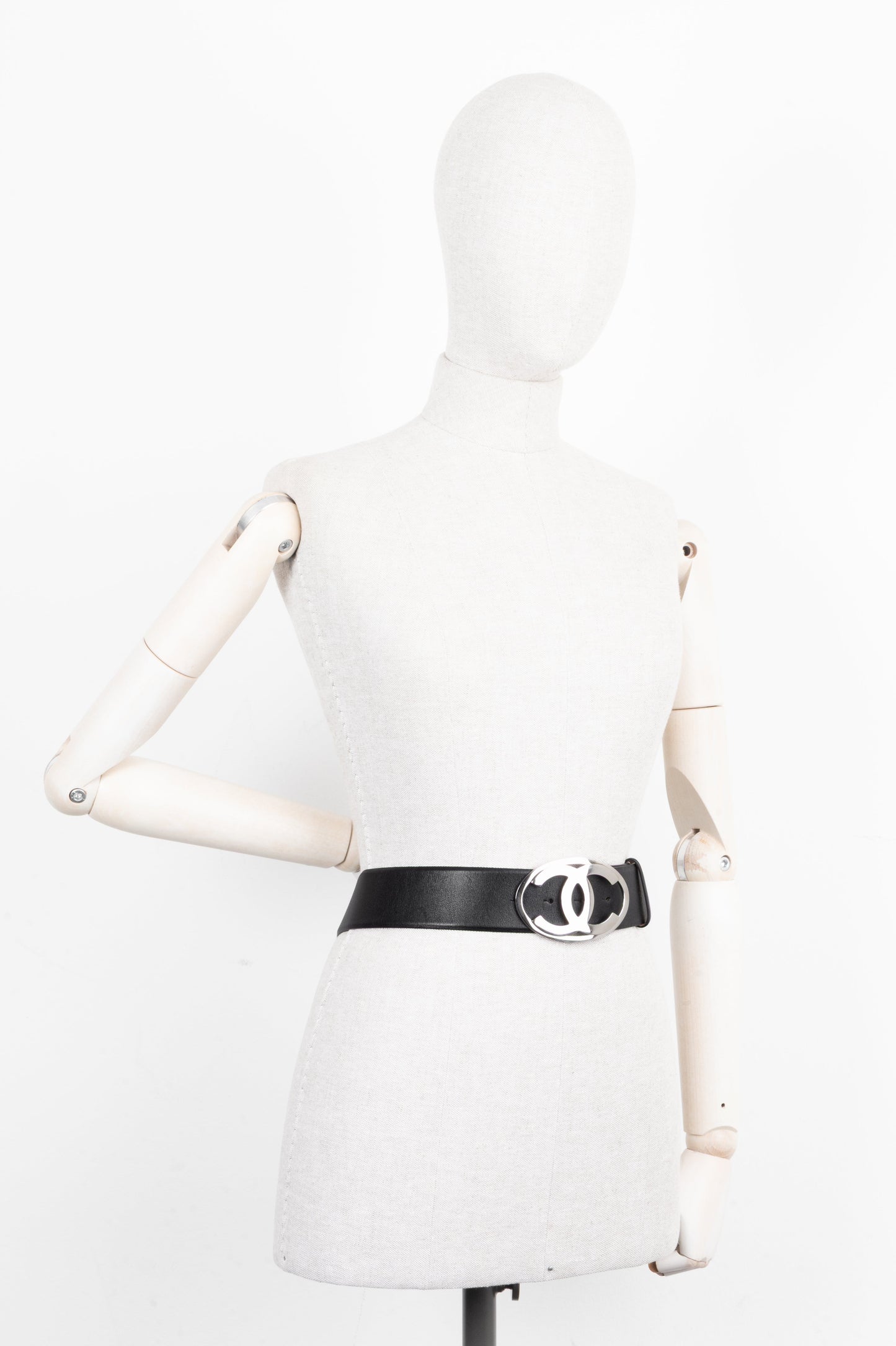 CHANEL 2000 CC Belt Leather Black Silver