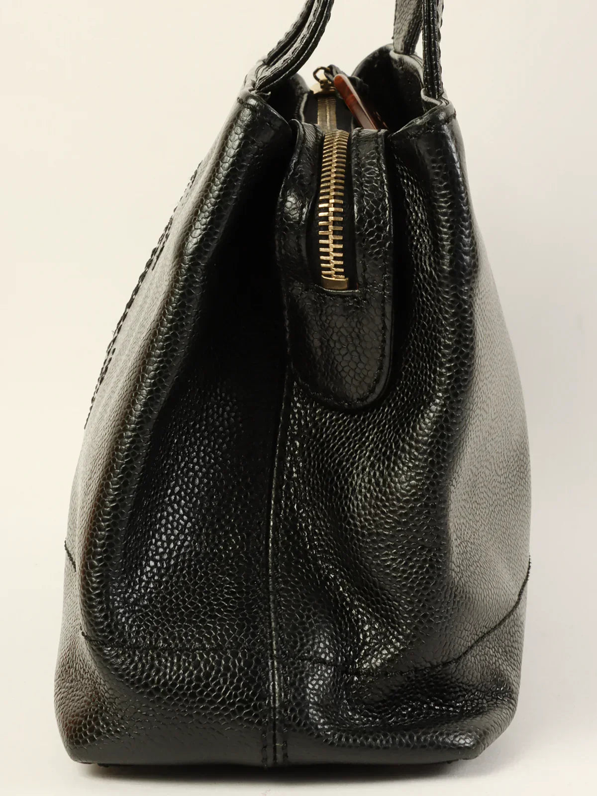 CHANEL Around 2001 Made Caviar Skin Cc Mark Stitch Shoulder Bag Black