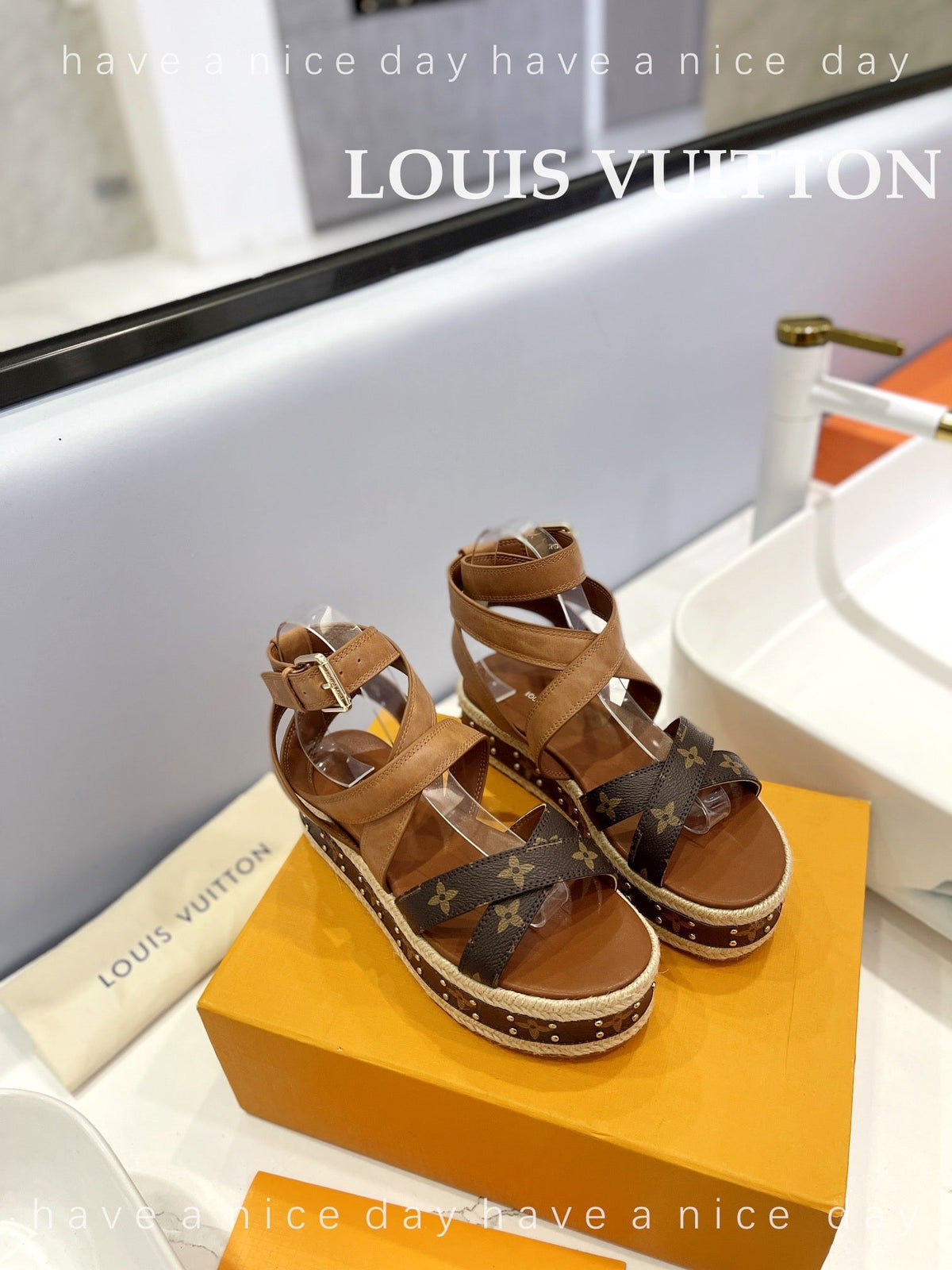 SE1094 LB Sandals /  Size5-11
