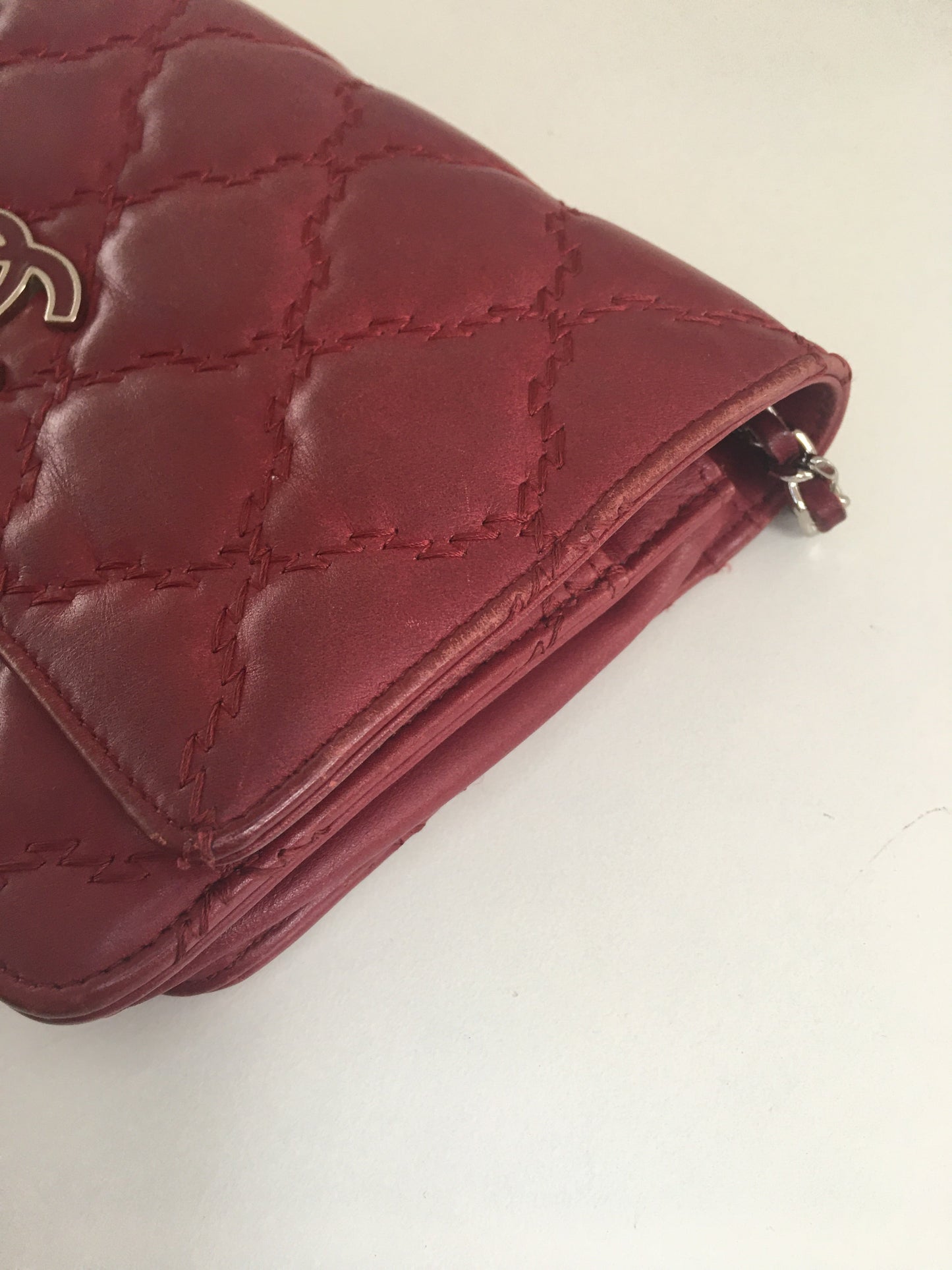 CHANEL WOC Wallet on Chain Pochette in Bordeaux Leather