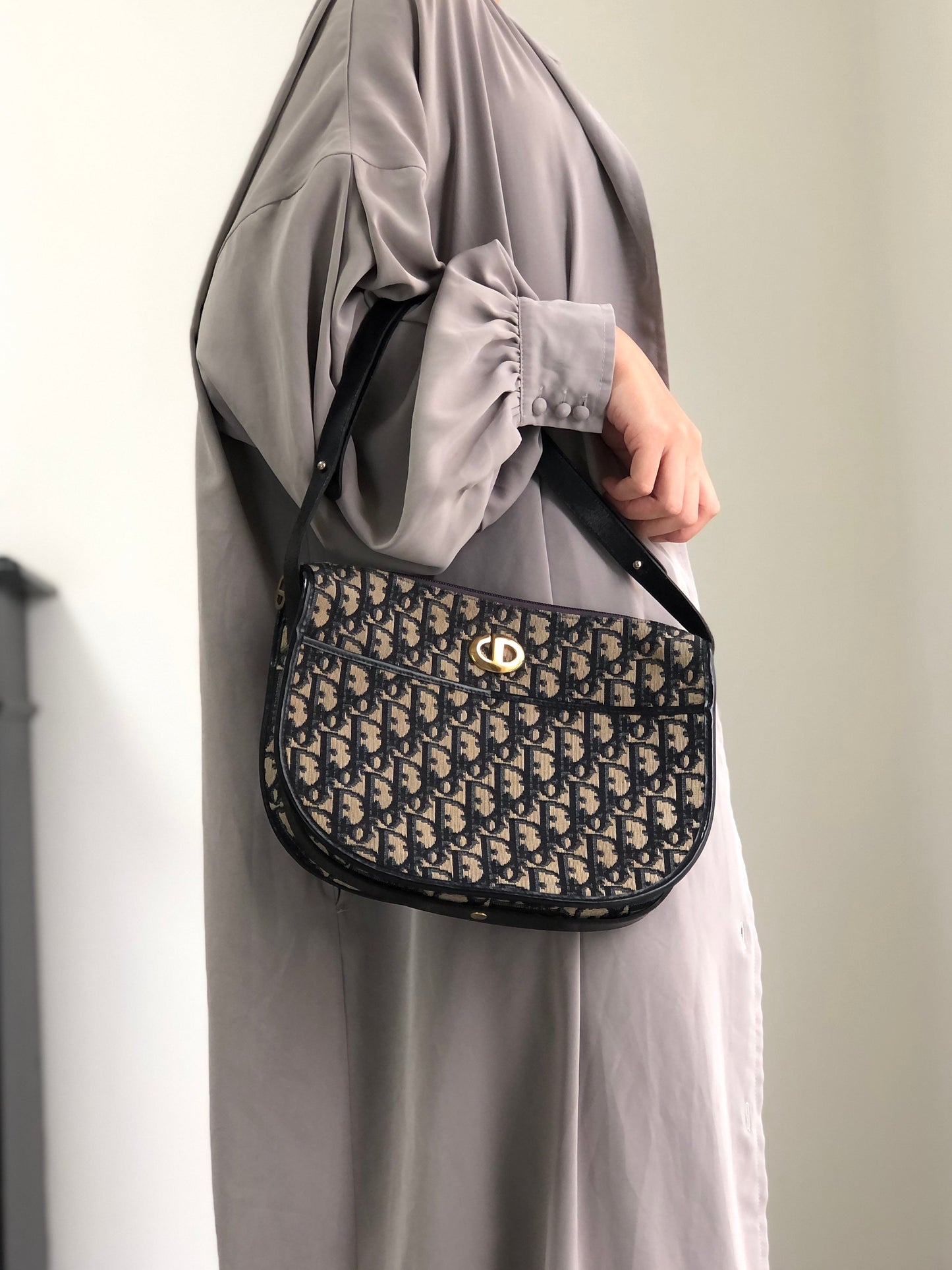 Christian Dior Trotter CD Logo Round Shoulder bag Navy Vintage pca7bv