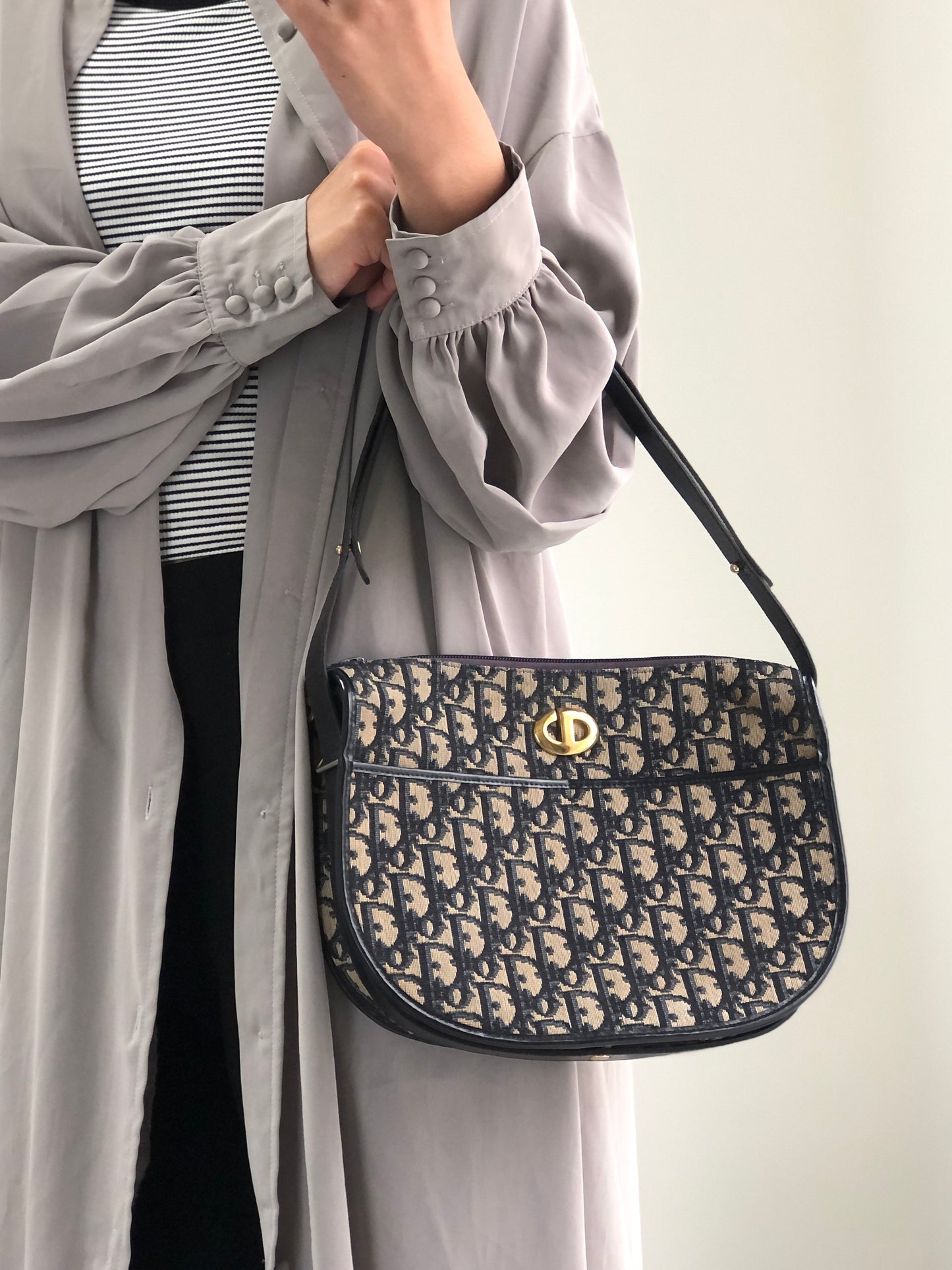 Christian Dior Trotter CD Logo Round Shoulder bag Navy Vintage pca7bv