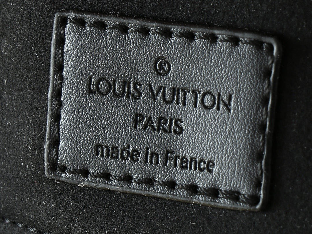 LB1114 LV Clutch / 11x5.5x3.9inch