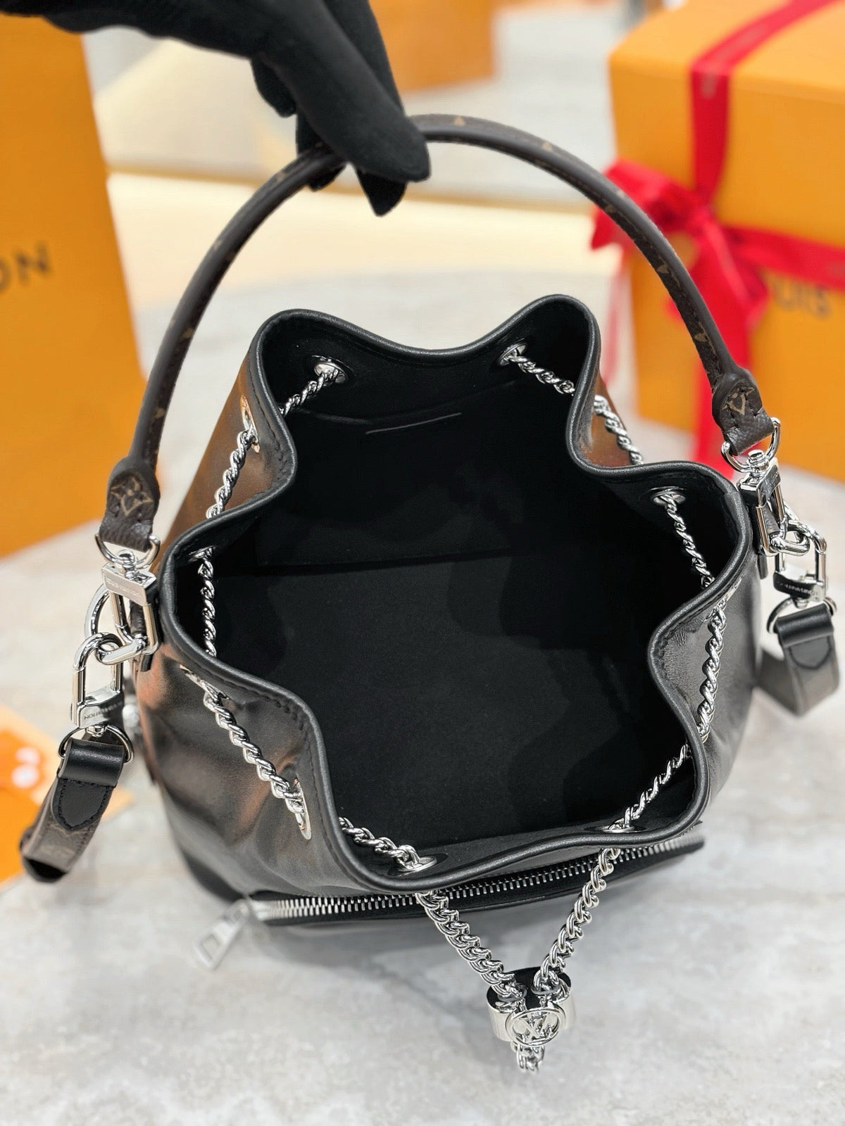 LB1281 Noé Cargo / 8.7 x 9.4 x 6.3 inches / HIGHEST QUALITY VERSION