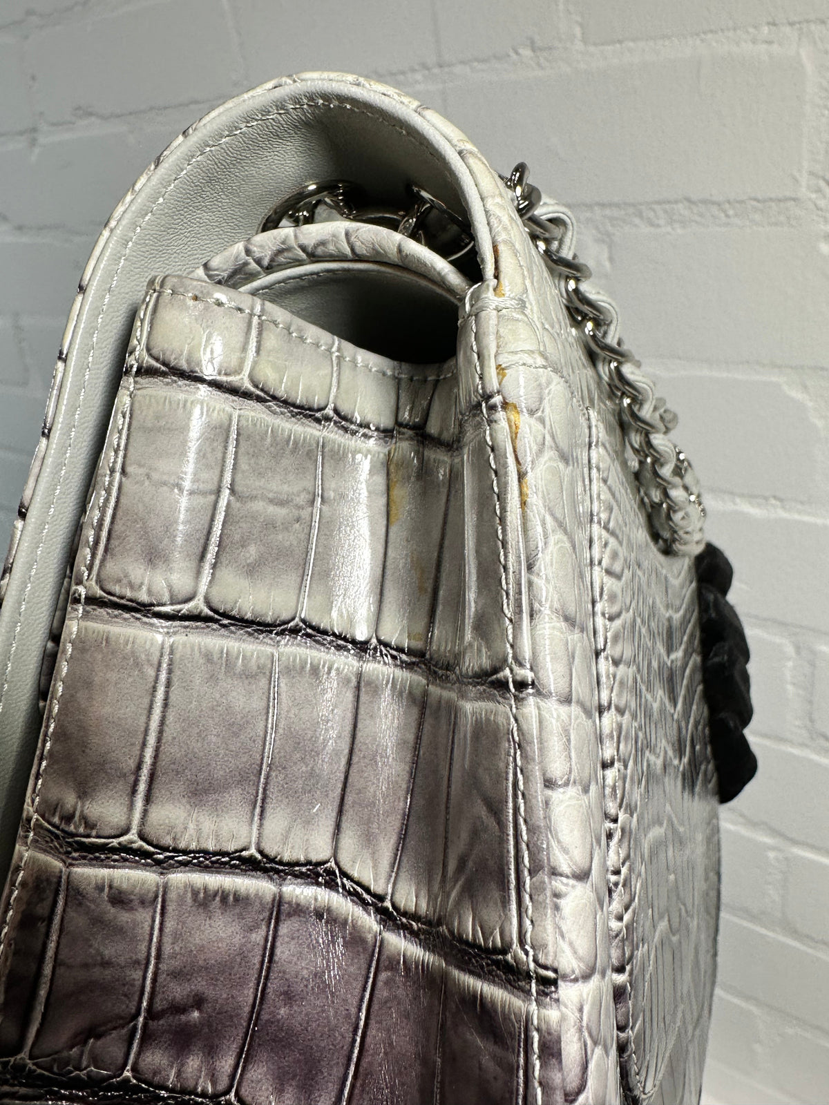 Double Flap Jumbo Ombre Grey Exotic