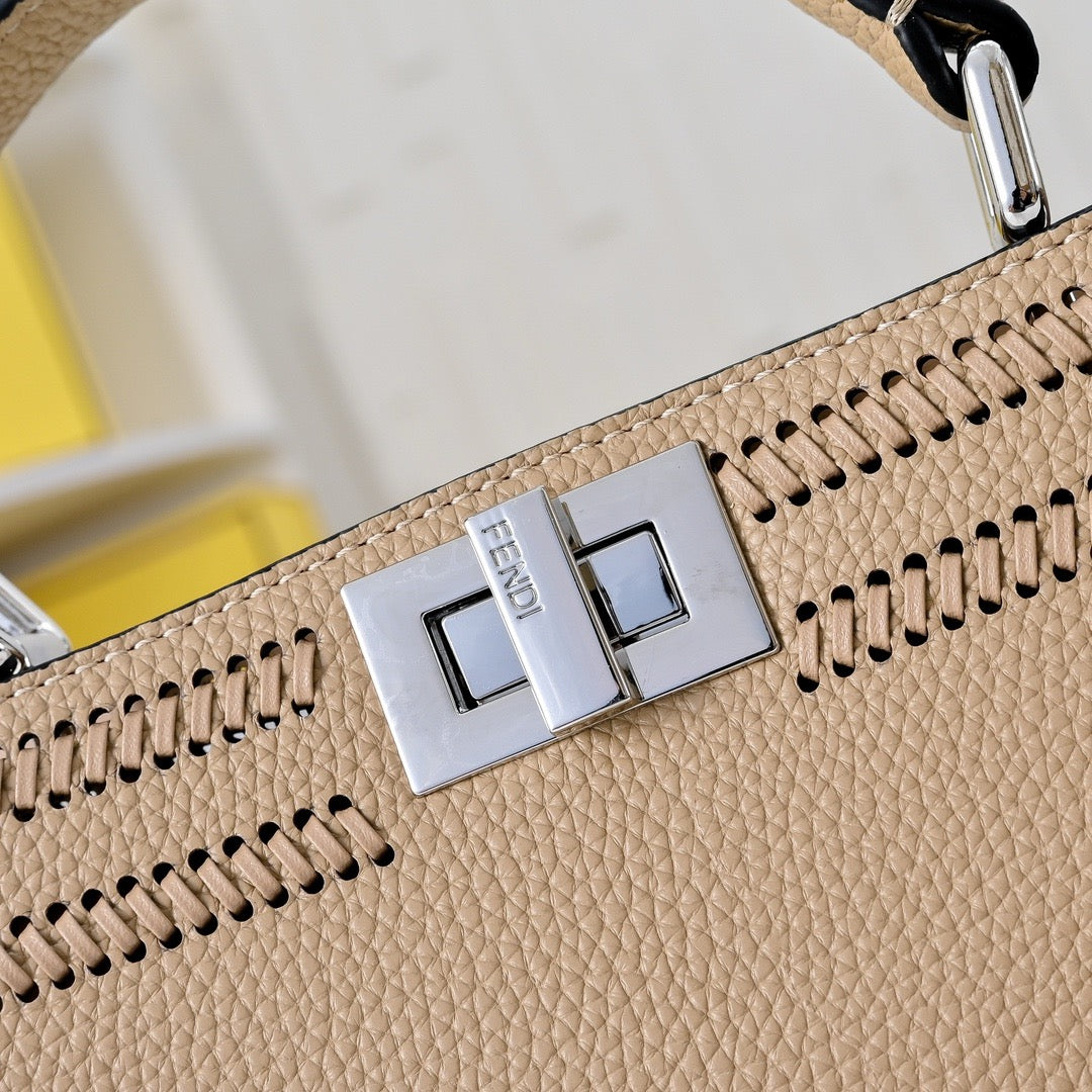 FF301 Peekaboo ISeeU Small / 10.6x5.9x2.3inch