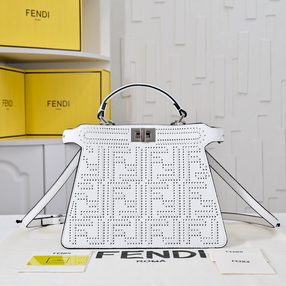 FF302 Peekaboo ISeeU Small / 10.6x5.9x2.3inch