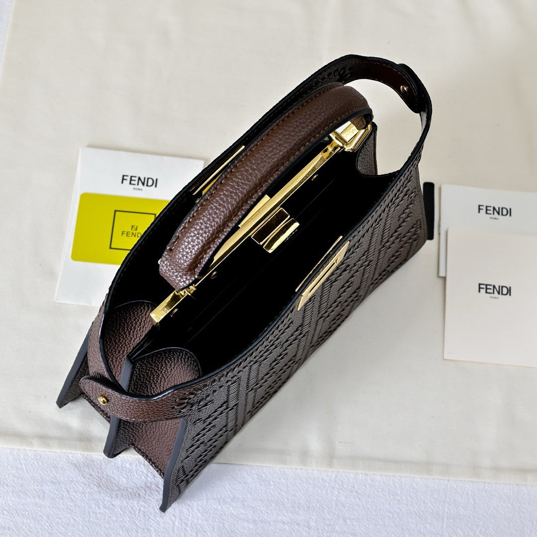 FF304 Peekaboo ISeeU Small / 10.6x5.9x2.3inch