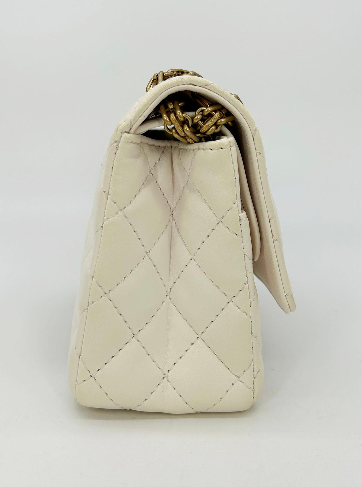 Top Quality Chanel NEW Cream Leather Gold Alligator Double New Classic 2.55 Reissue NWT