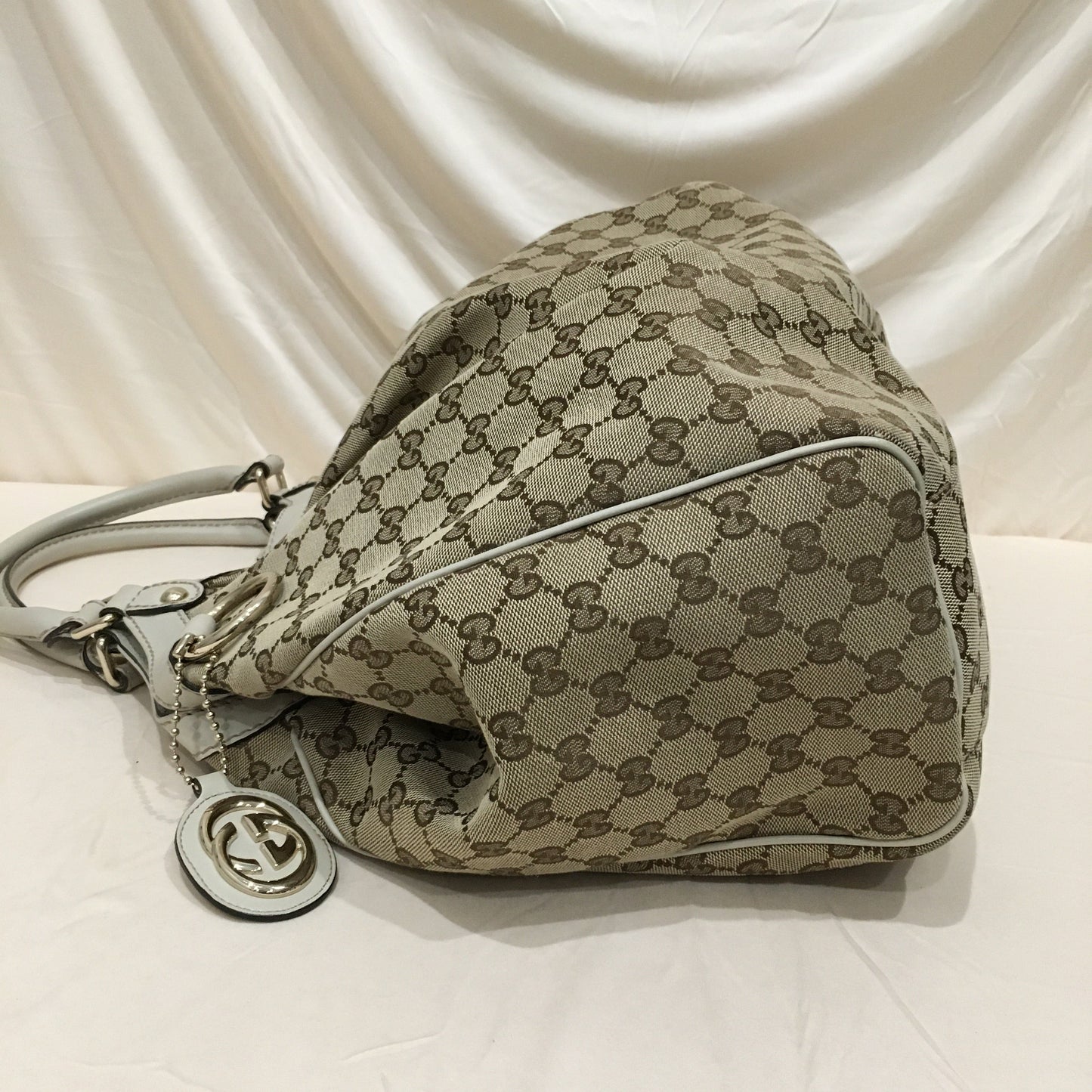 Gucci Beige GG Cavas Large Sukey Tote Sku# 71200