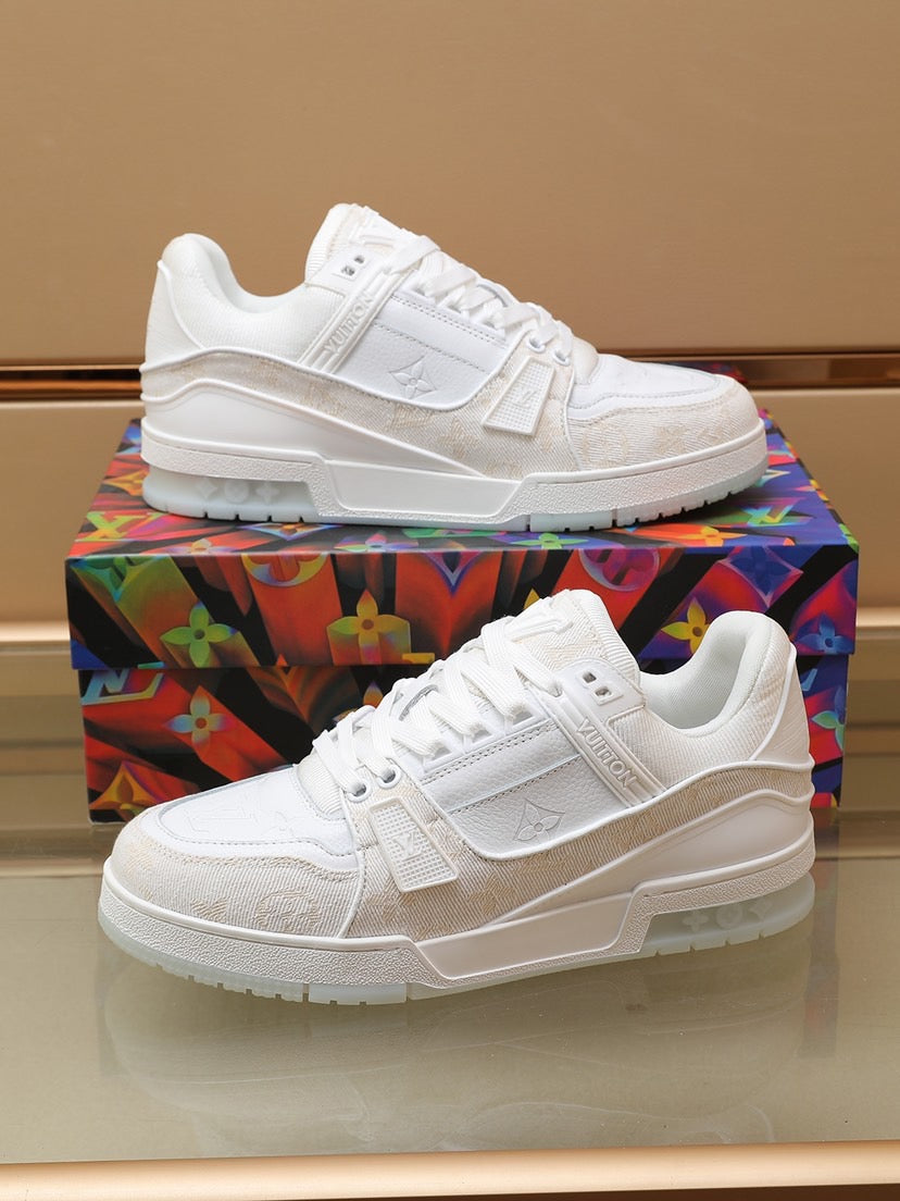MSE075 LV Trainer Sneaker / Size7-12