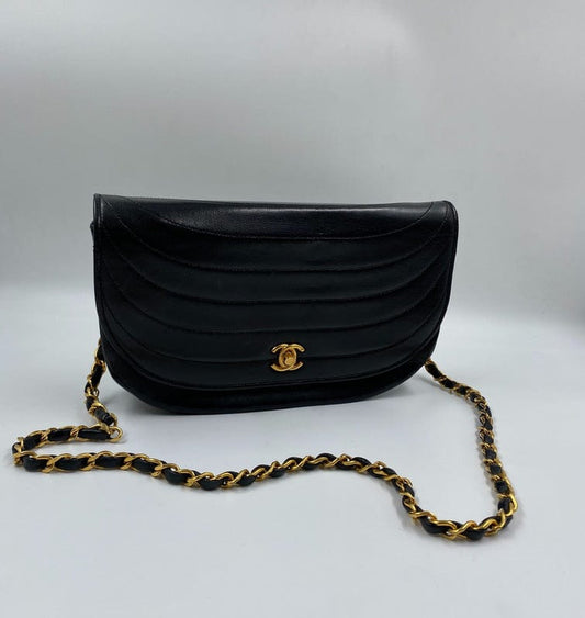 Chanel Vintage Crossbody Flap Bag