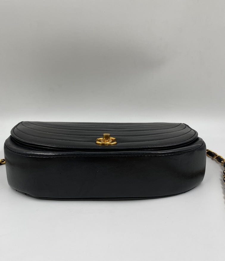 Chanel Vintage Crossbody Flap Bag