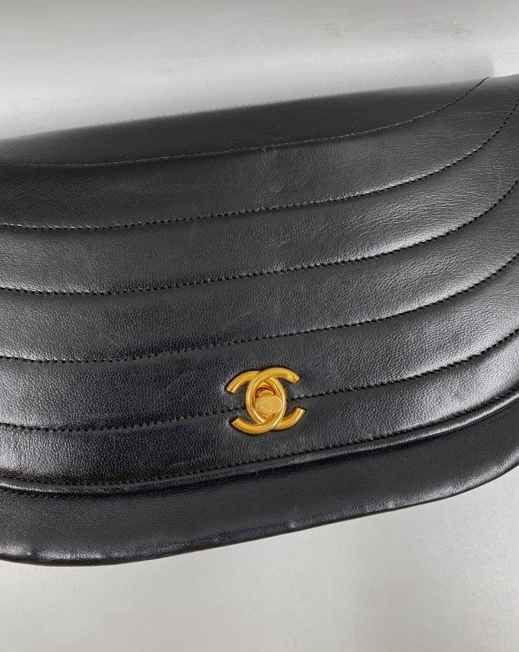 Chanel Vintage Crossbody Flap Bag