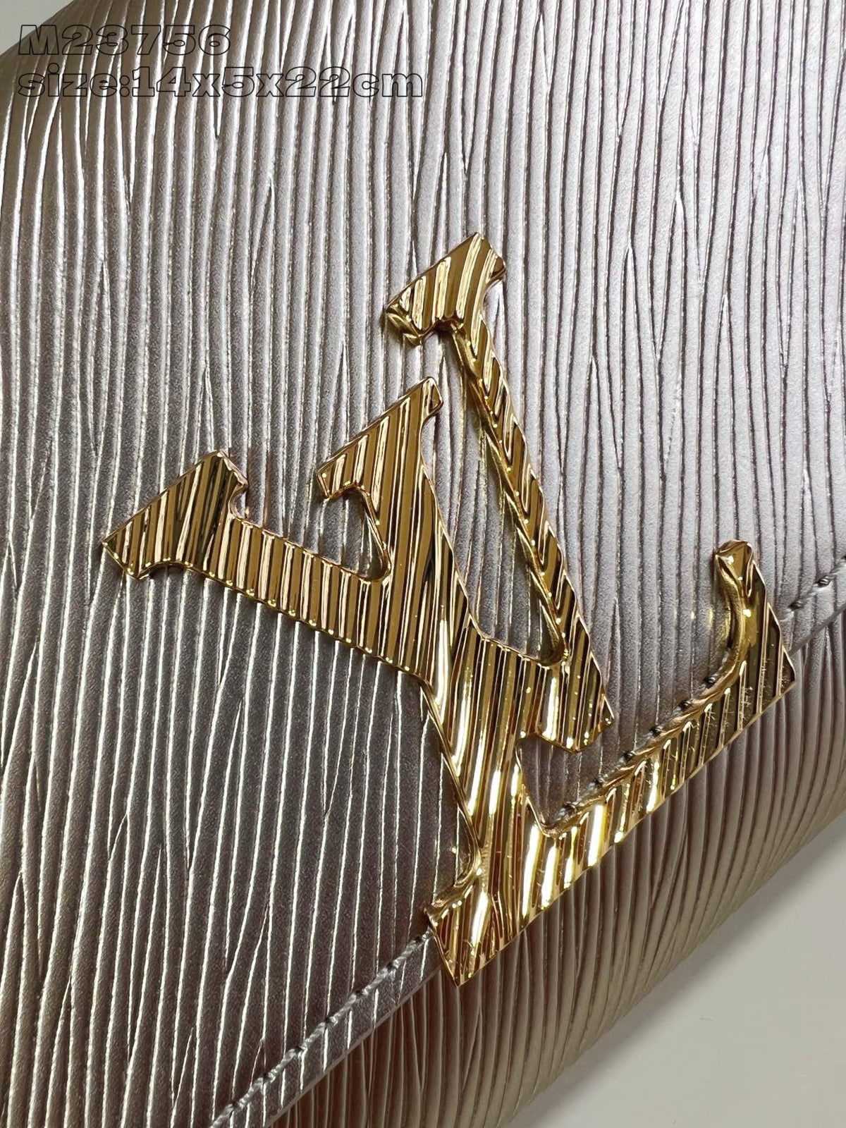 LB1197 Pochette Louise / 8.7 x 5.5 x 2 inches / HIGHEST QUALITY VERSION