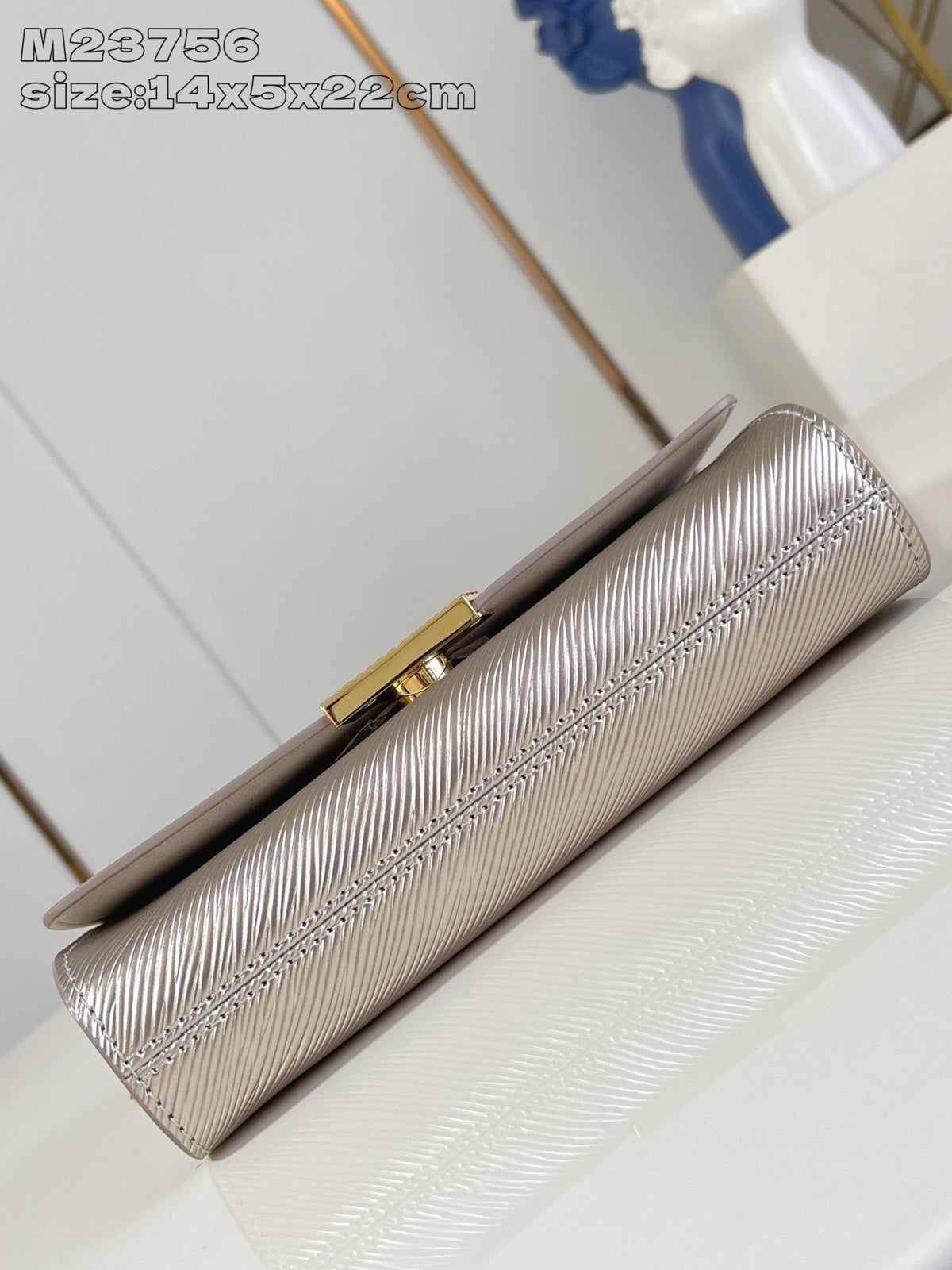 LB1197 Pochette Louise / 8.7 x 5.5 x 2 inches / HIGHEST QUALITY VERSION