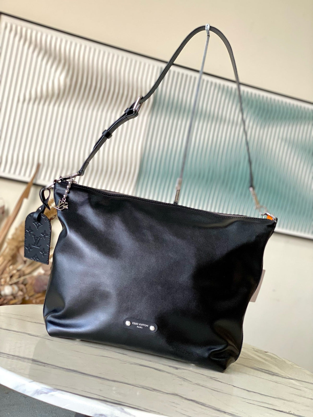 LB1202 Vagabond Hobo / 15 x 13.8 x 4.7 inches / HIGHEST QUALITY VERSION