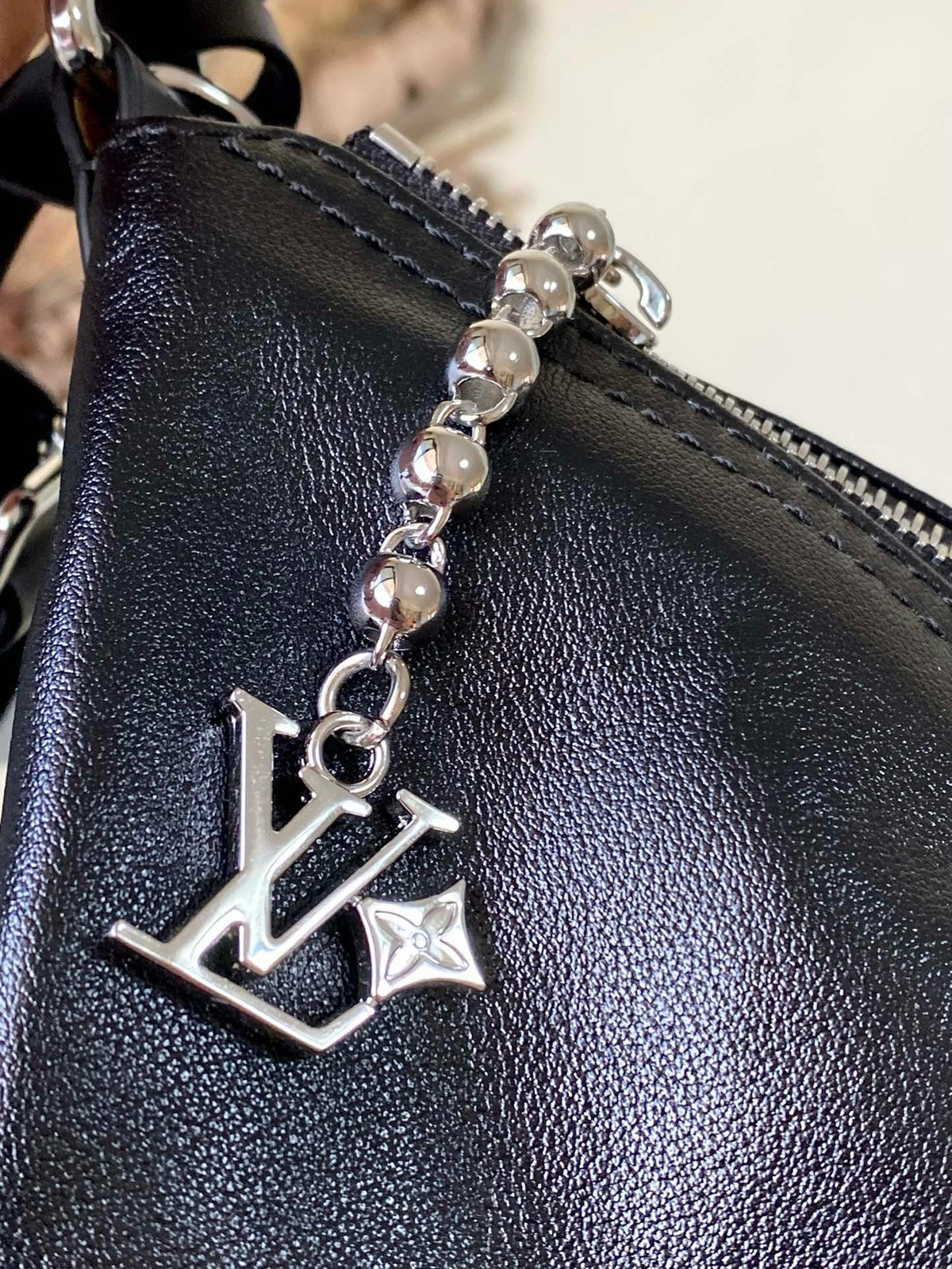 LB1202 Vagabond Hobo / 15 x 13.8 x 4.7 inches / HIGHEST QUALITY VERSION