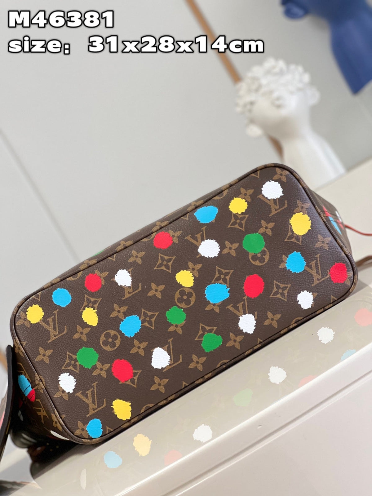 LB743 LV x YK Neverfull MM / HIGHEST QUALITY VERSION / 12.2 x 11 x 5.5 inches