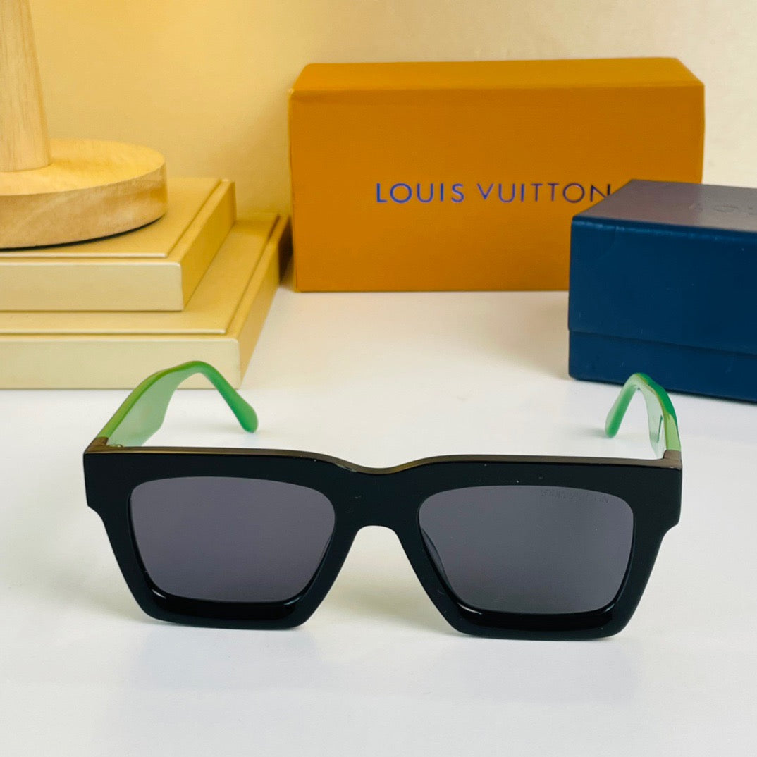 JW563 Sunglasses / 52x21x145mm