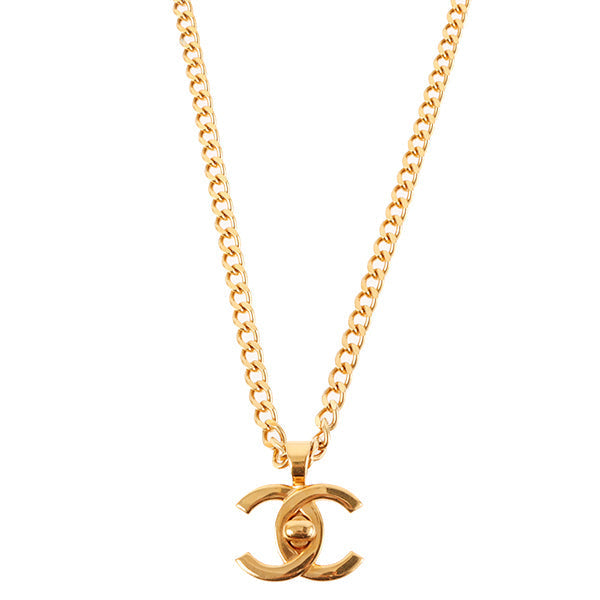 Chanel 1996 Made Turn-Lock Plate Long Chain Necklace