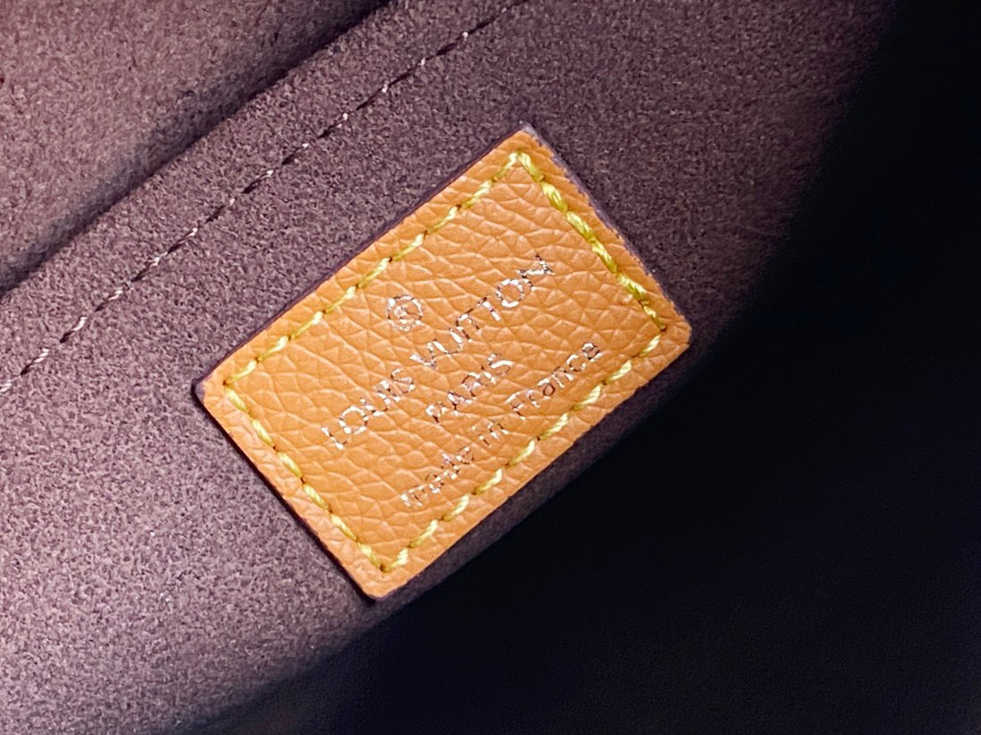 LB638 MARELLE / 9.8x5.9x3.1inch