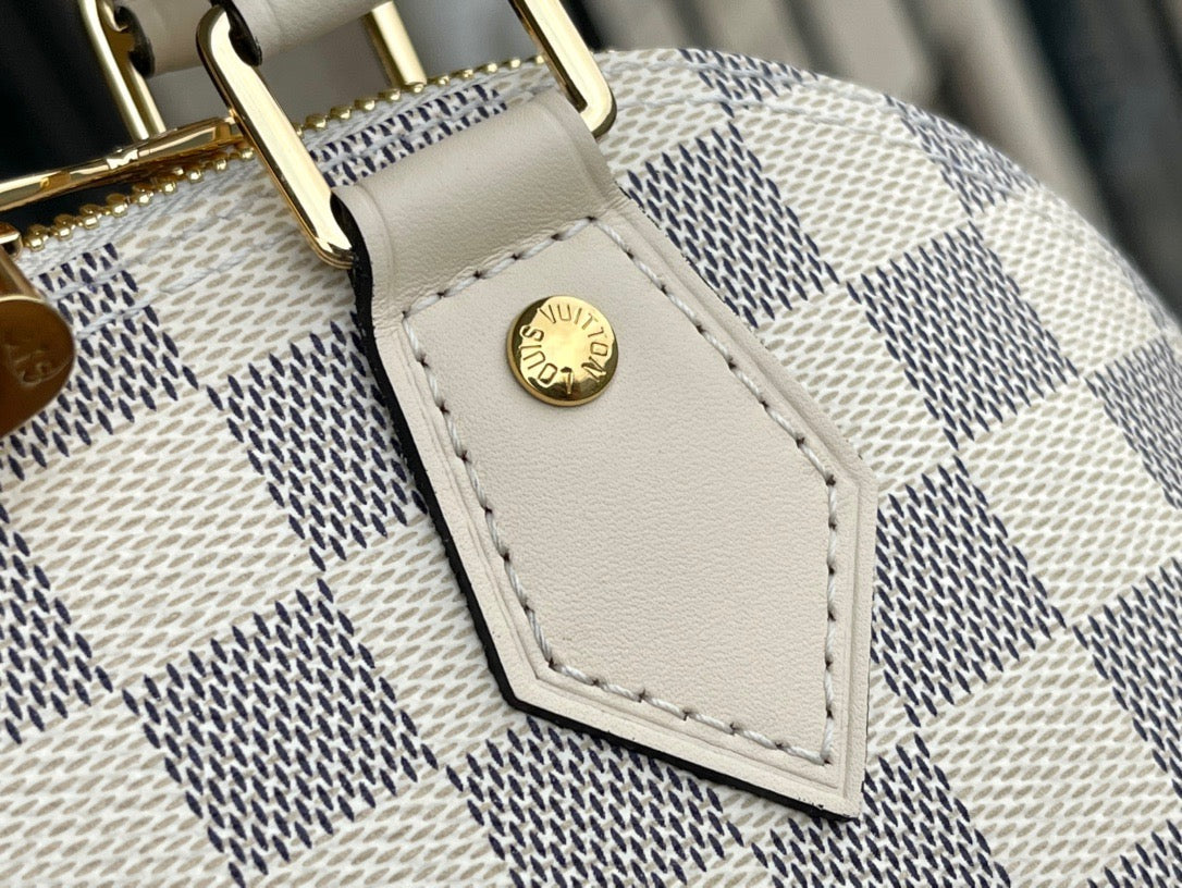 LB647 Alma BB Handbag / HIGHEST QUALITY VERSION