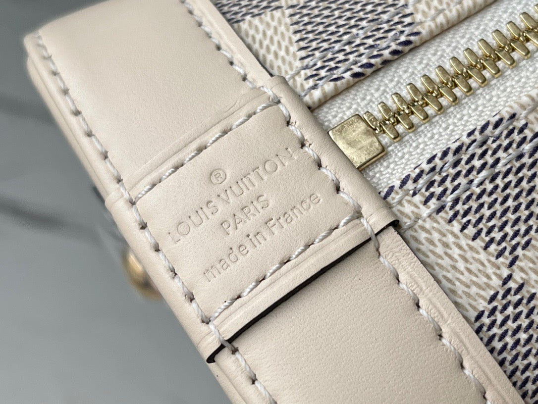 LB647 Alma BB Handbag / HIGHEST QUALITY VERSION