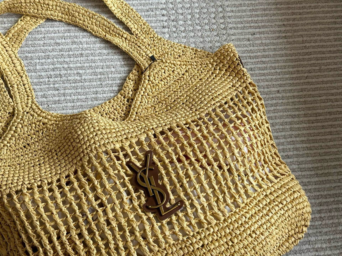 YSK407 Icare in Raffia /  18.1" X 16.9" X 2"