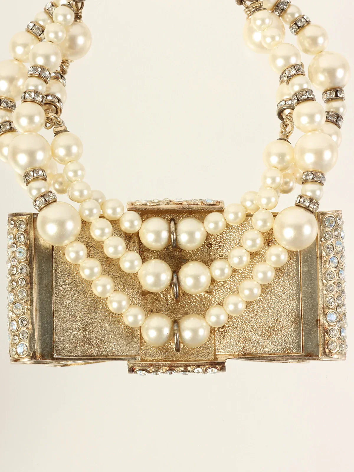 CHANEL 2013 Made Pearl Rhinestone Ribbon Motif Bracelet Gold/White