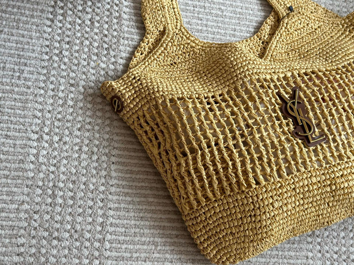 YSK407 Icare in Raffia /  18.1" X 16.9" X 2"