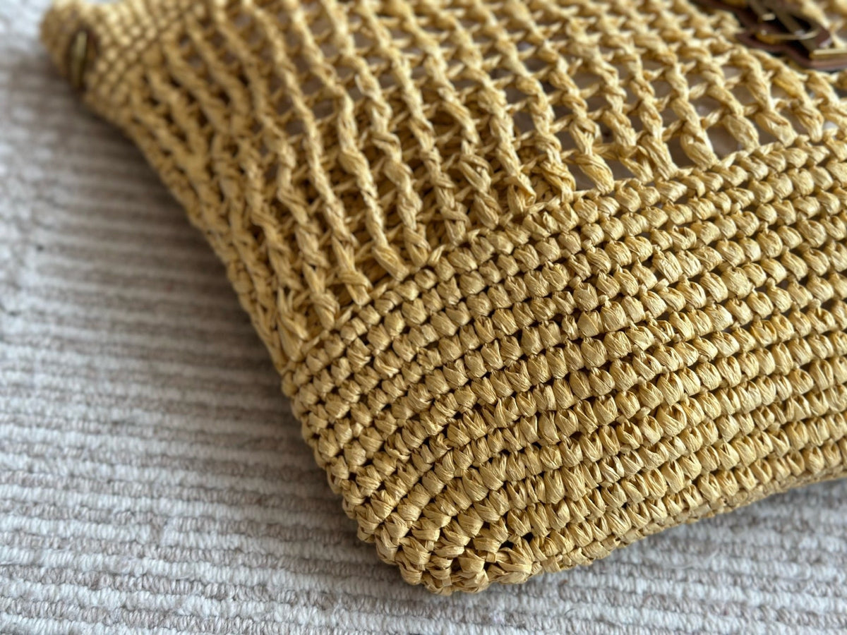 YSK407 Icare in Raffia /  18.1" X 16.9" X 2"