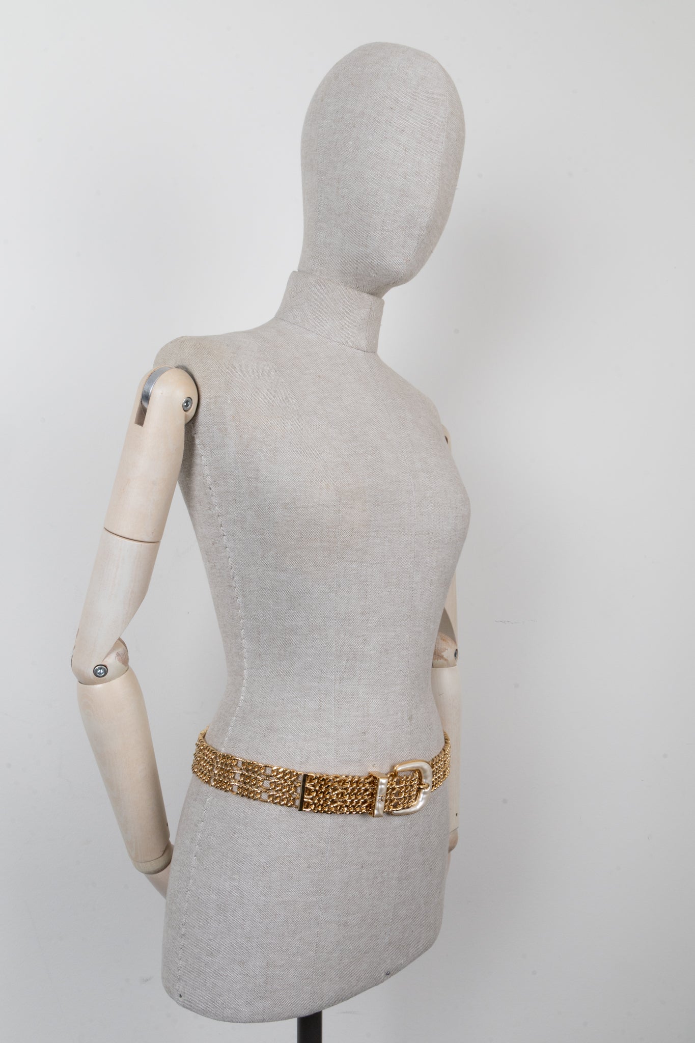 CHANEL Chain Mother of Pearl Belt Gold