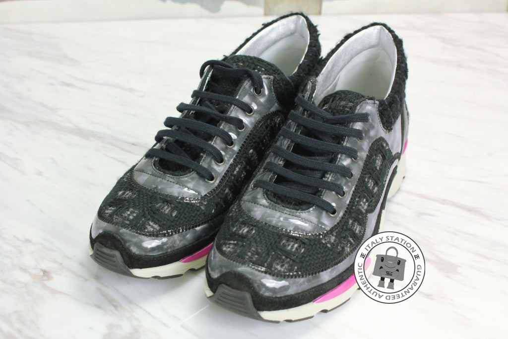 Chanel G30442  Tweed W metallic Trims Charoal Grey Fabric 38.5 Sneakers