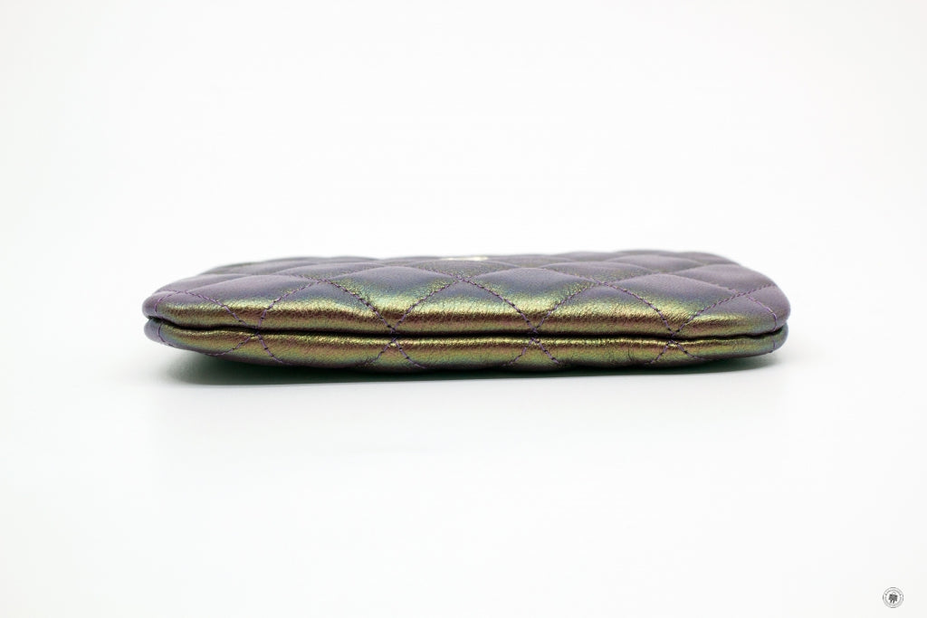 Chanel A69253 CC Logo Iridescent Purple Lambskin Coin Purse
