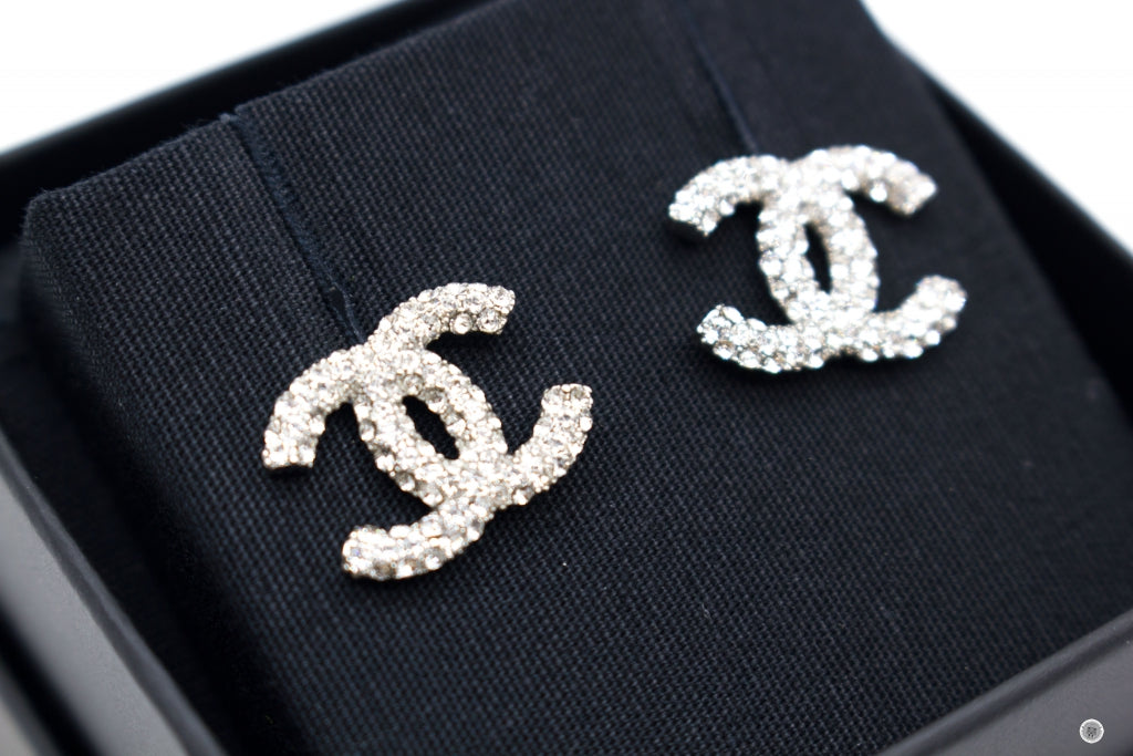 Chanel A Y CC Logo With Crystals  Silver / Z Metal .XCM Earrings Shw