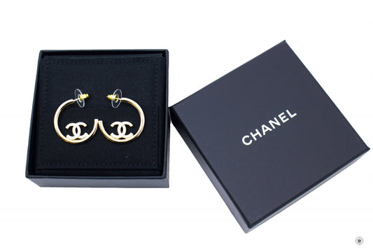 Chanel ABB Hoop With CC Logo  Gold / NH Metal .X. CM Earrings