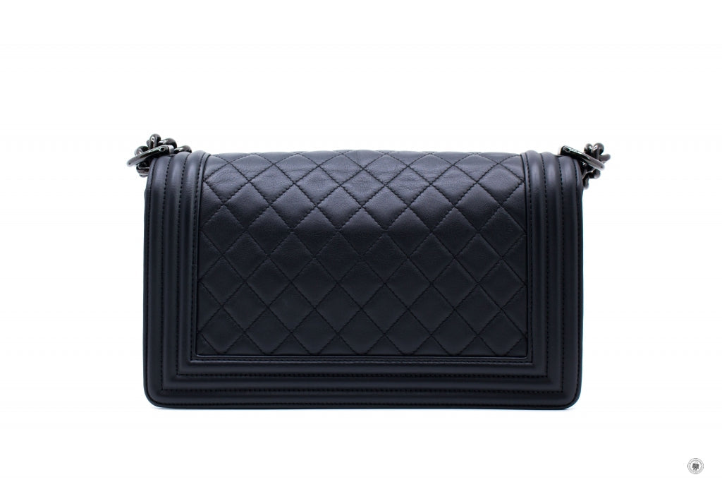 Chanel A67086 Medium Boy Black   94305 Calfskin Shoulder Bags Bkhw
