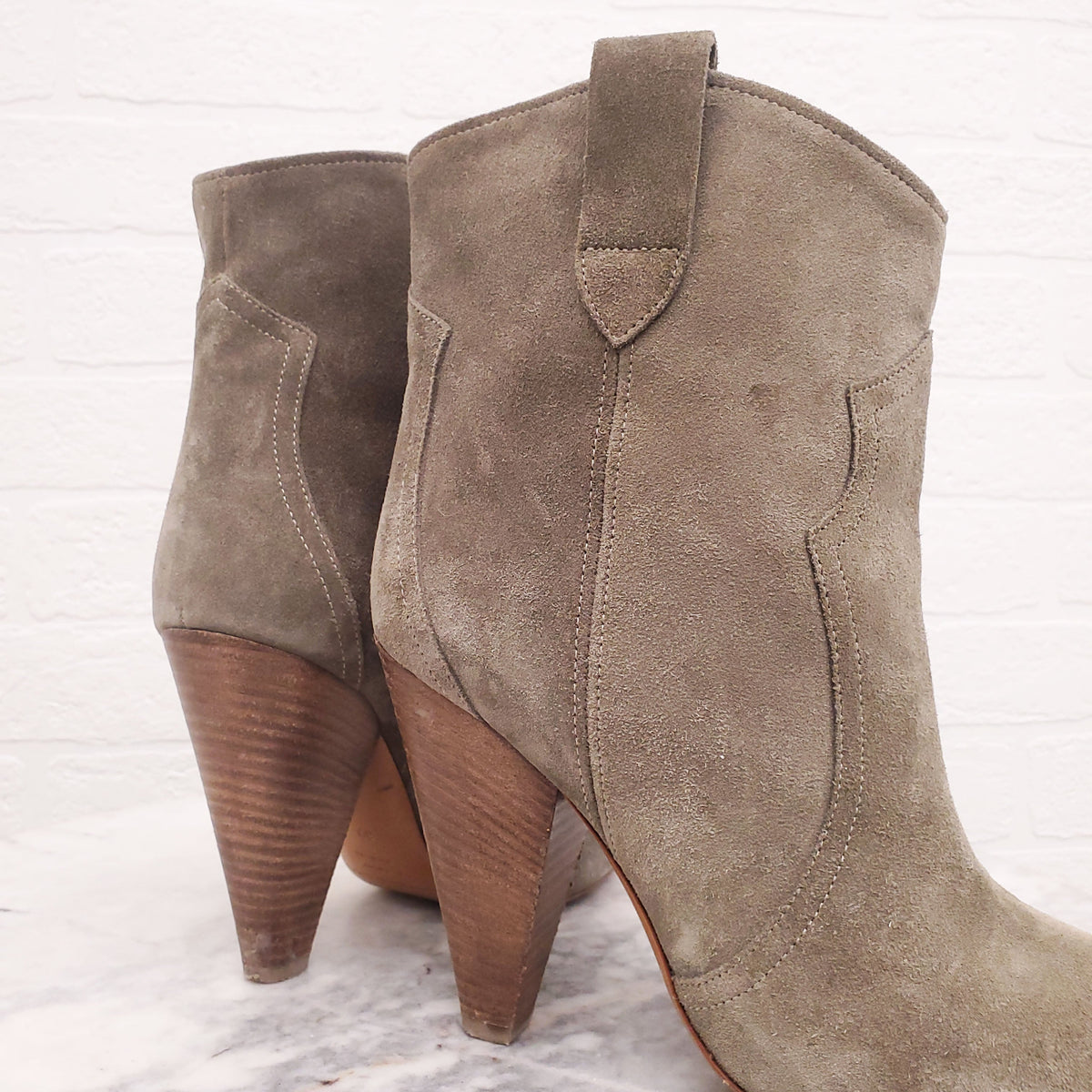 ISABEL MARANT KHAKI SUEDE BOOTS - SIZE 39