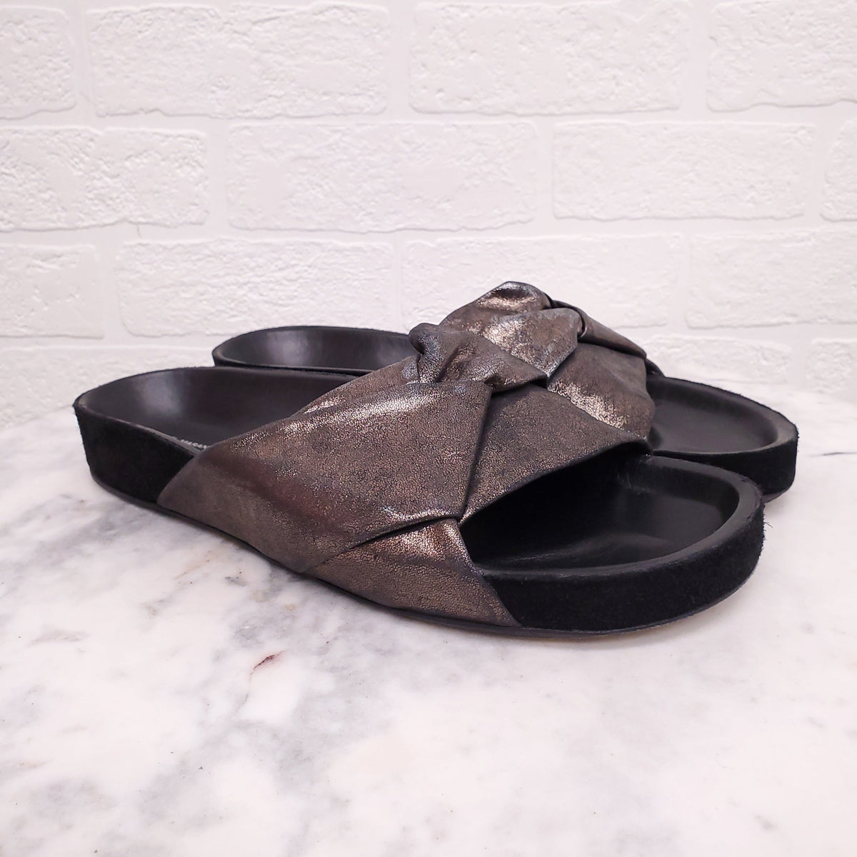 ISABEL MARANT METALLIC GOLD LEATHER SLIDES - SIZE 39