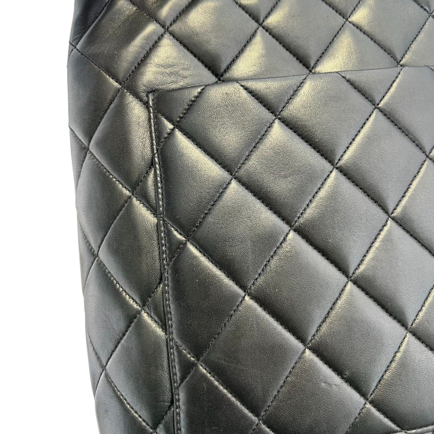 Medallion Tote Caviar Quilted Black GHW