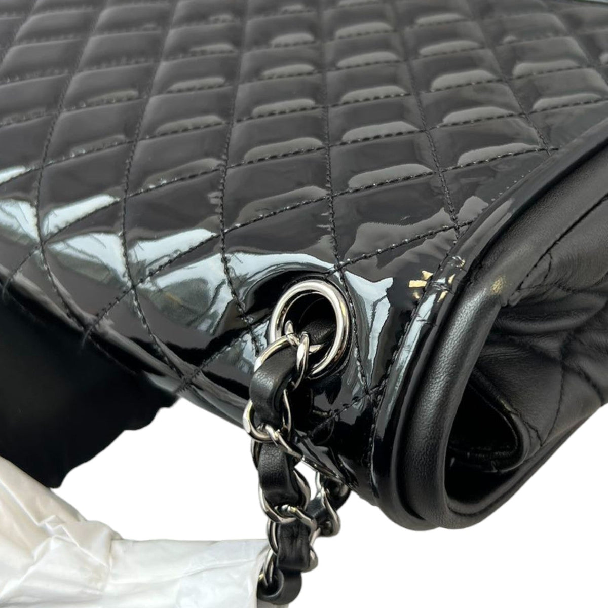 Jumbo Twist Flap Patent Quilted Black SHW