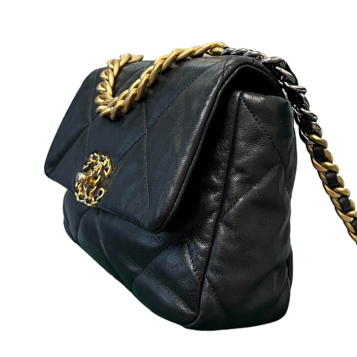 19 Flap Medium Lambskin Quilted Black MHW