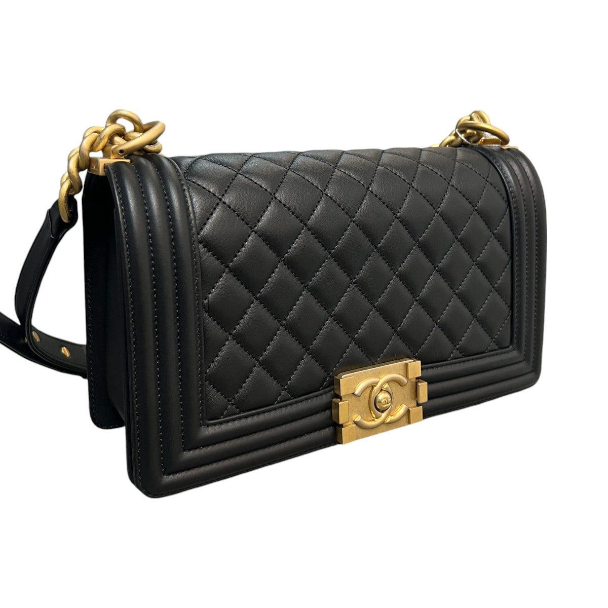 Boy Flap Medium Lambskin Quilted Black GHW