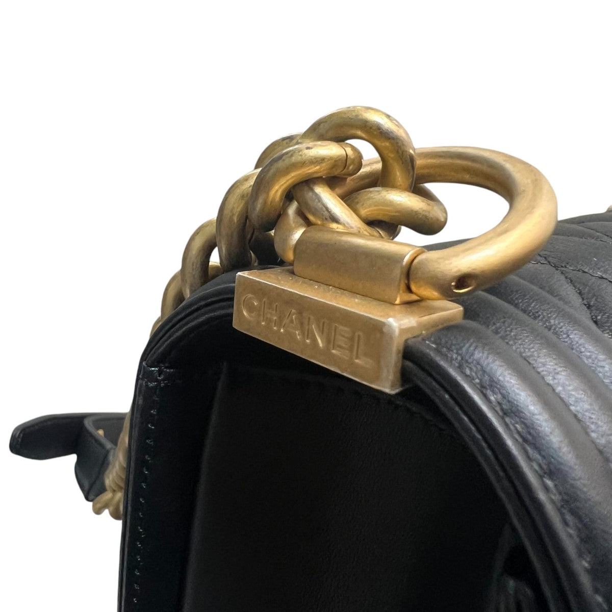 Boy Flap Medium Lambskin Quilted Black GHW